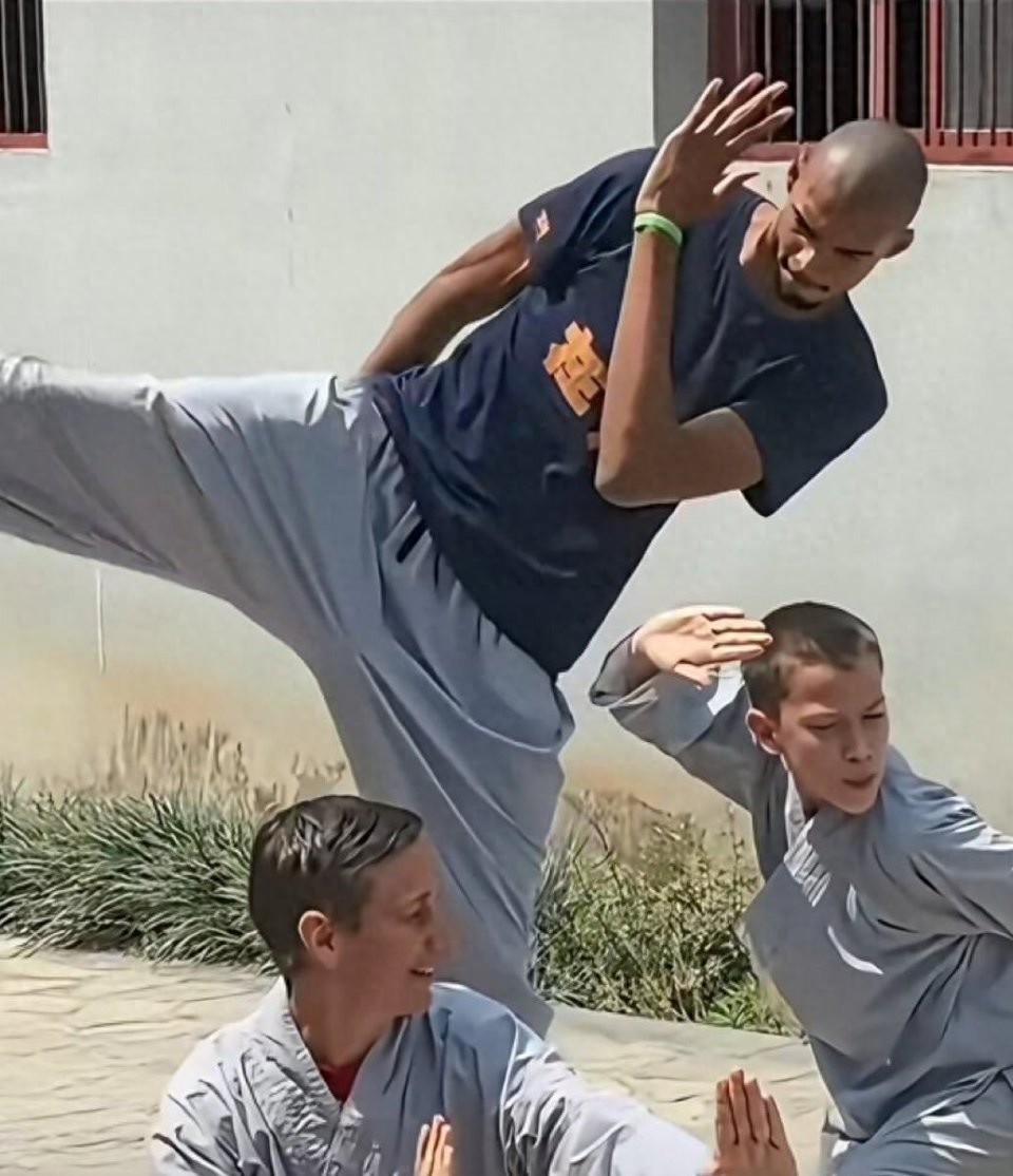 The monk has descended the mountain! Wenban officially ended the 10-day practice: or attract more NBA players to Shaolin