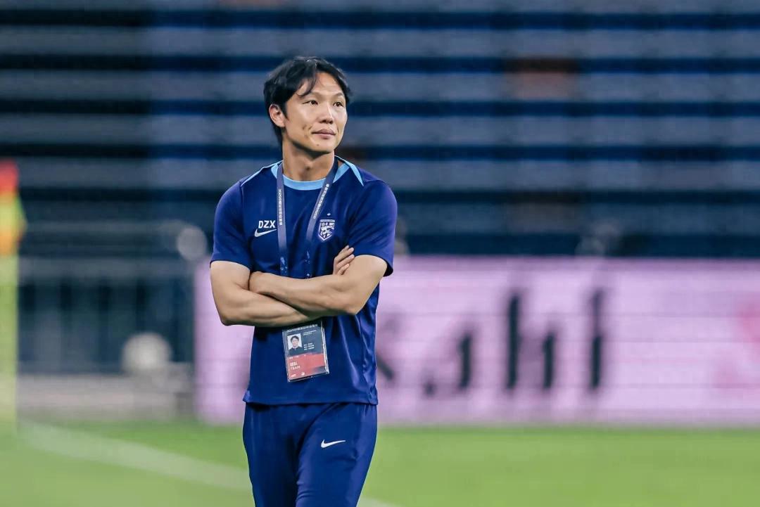 Three Towns led the relegation zone by 10 points after the third reversal, and Deng Zhuoxiang led again